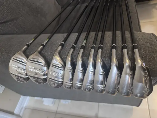 Cleveland Mashie Iron Set 5-Pw-Dw-Sw + 3w + 5w Senior Flex Actionlite 65g RH