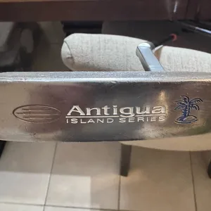 rife Island Series Antigua Putter 33in Steel shaft Iomic Grip Right handed