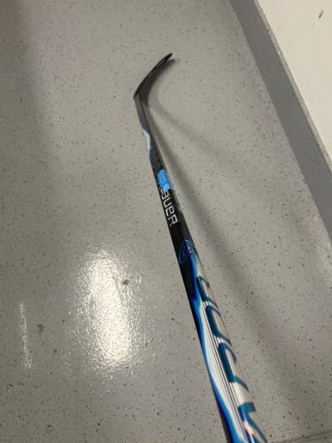 Senior Bauer Vapor FlyLite Left Hand Hockey Stick P92 (New)