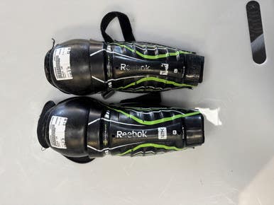 Used Reebok 12K Junior Shin Guards Black 9" 11860-S000298060