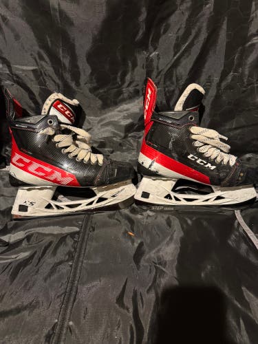 CCM JetSpeed FT4 Pro Hockey Skates Regular Width Pro Stock 6.5 (Used)
