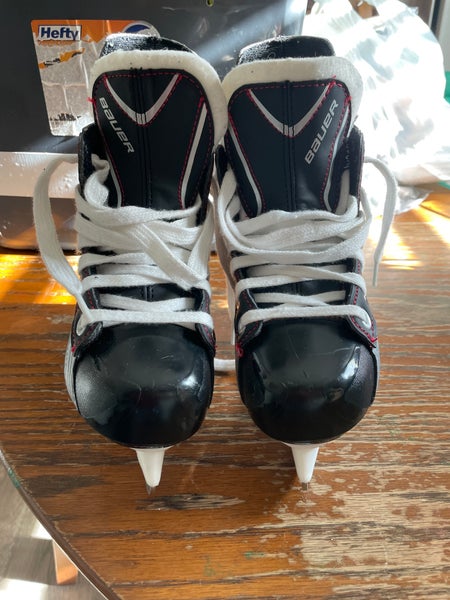 Bauer Vapor X200 Hockey Skates 11 (Used)