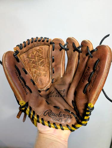 Rawlings RH Player Preferred Baseball Glove 12" (Used)