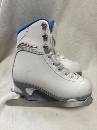 Junior Youth Size 13 Jackson Soft Skate Figure Ice Skates. Blue.   MARK I Blades