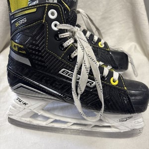 Junior Size 3.5 Bauer Supreme S35 Ice Hockey Skates. Excellent Condition