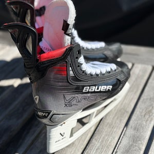 Bauer Vapor X5.0 Hockey Skates Regular Width Size 3 - like new, no steel
