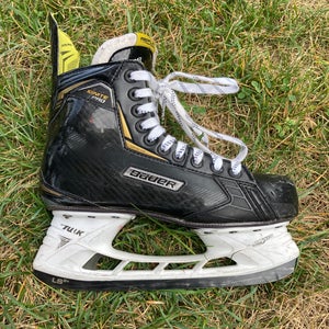 2016 Hockey Skates 8 (Used)