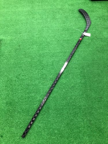 Senior BladeTech Hockey Stick Right Handed P92 (Used)