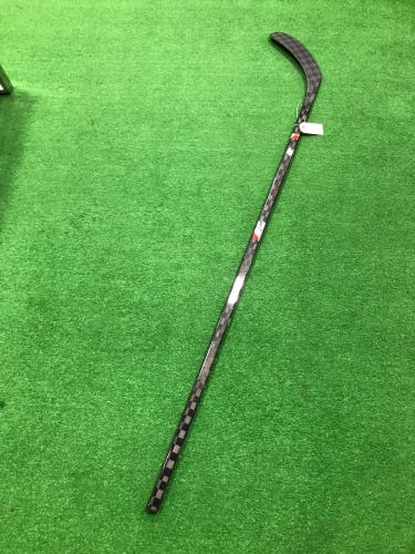Senior BladeTech Hockey Stick Right Handed P92 (Used)