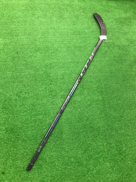 Intermediate CCM RibCor Trigger 6 Pro Hockey Stick Right Handed P88 (Used)