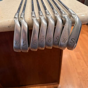Used Right Handed Regular Flex Steel Shaft i3 Iron Set