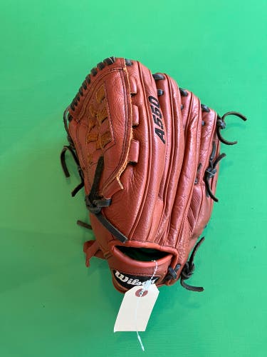 Wilson A550 LH Baseball Glove 12" (Used)
