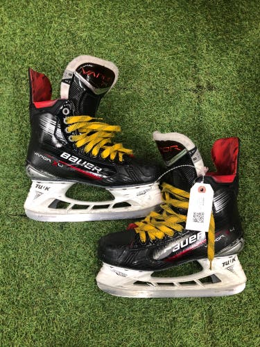 Senior Bauer Vapor X4 Hockey Skates 8.0 Fit 1 (Used)