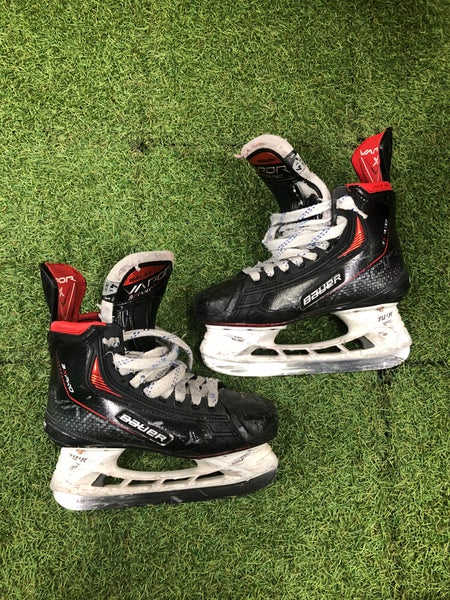Intermediate Bauer Vapor 3X Pro Hockey Skates Size 4.5 Fit 1 (Used)