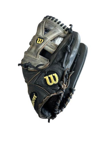 Used Wilson A2000 BB/SB Glove RH Throw Black 13" 11833-S000166110