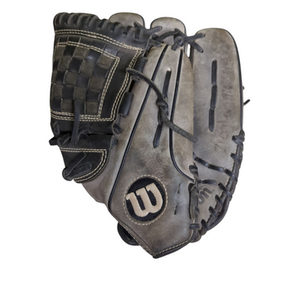Used Wilson ONYX RH Throw Fastpitch Gloves Grey 12" 11833-S000166051