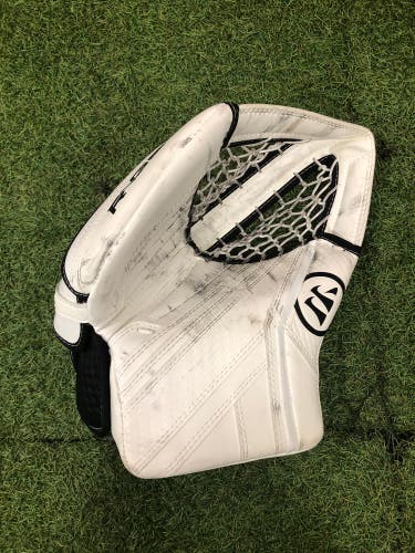 Intermediate Warrior Ritual G6 E+ Goalie Glove Full Right (Used)