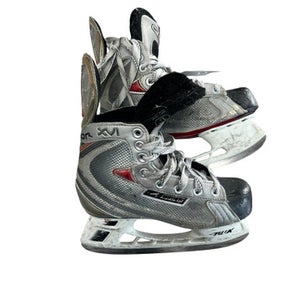 Used Bauer NIKE VAPOR Junior Hockey Skate Junior 01.5 11833-S000165982