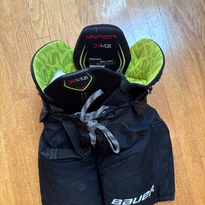 Junior Small Bauer Vapor LTX pro Hockey Pants (Used)