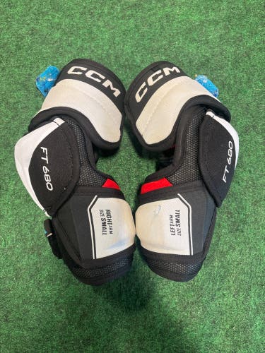 CCM Jetspeed FT680 Elbow Pads (Used) | Senior Small