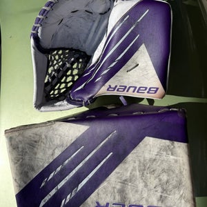 2021 Bauer Hyperlite Glove and Blocker