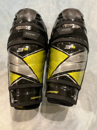 Junior Bauer Supreme 3S Shin Pads 11" (Used)