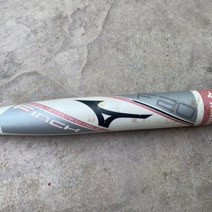 White Mizuno Finch Alloy Bat (-13) Alloy 17 oz 30" (Used)