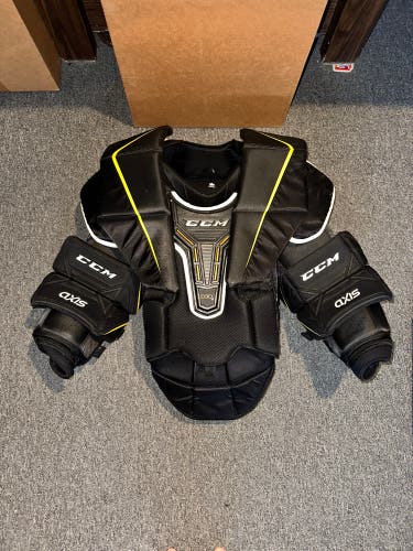 Large CCM Axis pro Goalie Chest Protector (Used)