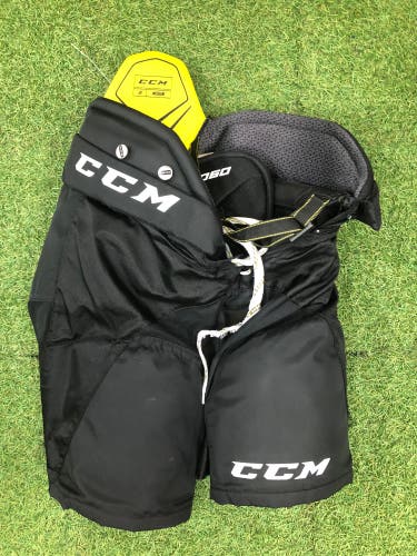 Junior Medium CCM Tacks 9060 Hockey Pants (Used)