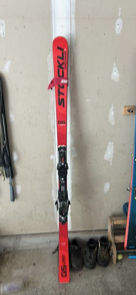 2024 Stockli LASER GS FIS 184 cm Racing Skis With Bindings Max Din