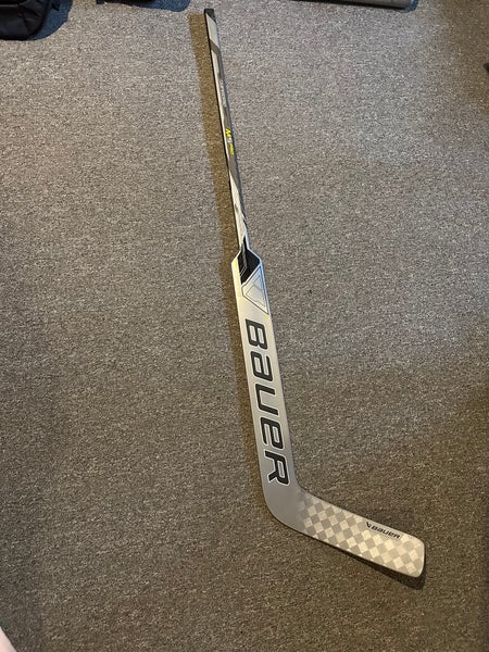 Senior Bauer M5 pro Regular Goalie Stick 25" Paddle (New)