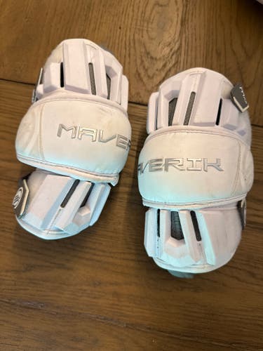 Adult Maverik Max Arm Pads (Used)