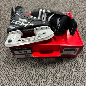 CCM Tacks XF 70 Hockey Skates Size 2 (New)