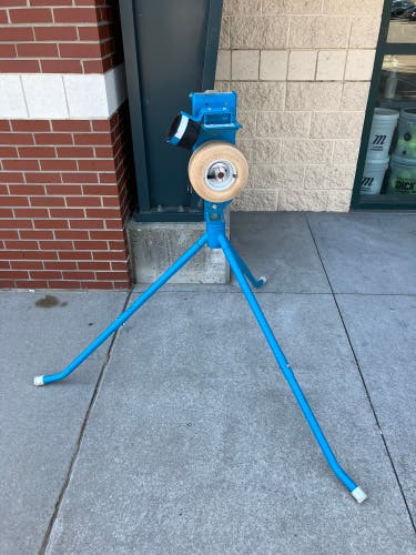 JUGS PS50 Pitching Machine (Used)