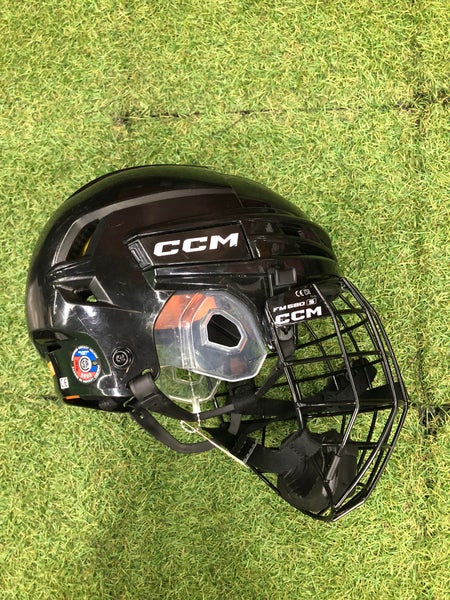 Black Small CCM Tacks 720 Helmet (Used)