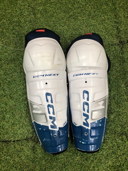 Junior CCM Next Shin Pads 10" (Used)