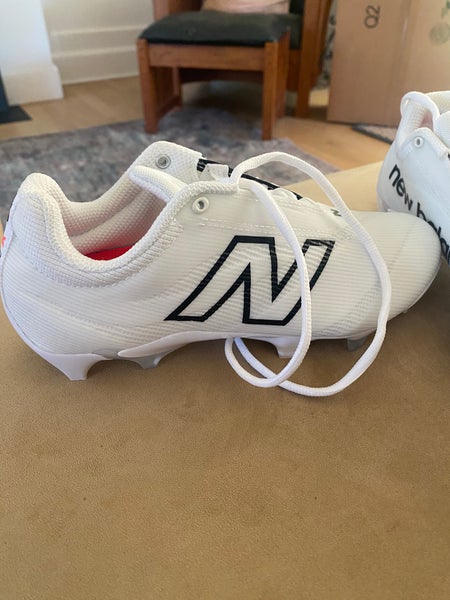 Women’s New Balance Burn X4 molded cleats - New , never used - retail $119.99