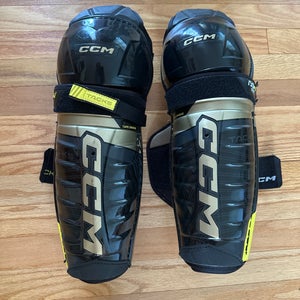 Junior CCM Tacks AS-V Pro 13" Shin Pads (New)