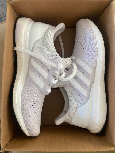 New Adidas Women’s Ultraboost 1.0  Size 8.5 Women Running Shoes, HQ4207