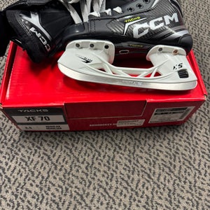 CCM Hockey Skates Size 2.5 (New)