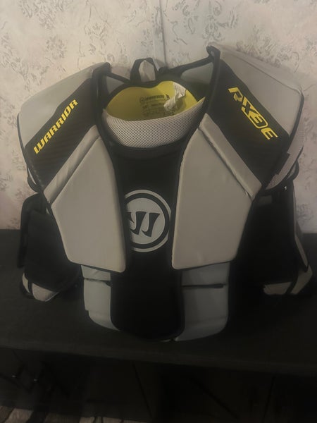Small Warrior RX3E+ Goalie Chest Protector (Used)
