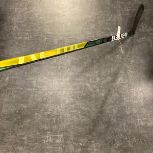 Senior Bauer Supreme UltraSonic Hockey Stick Left Hand P92M (Used)