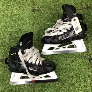 Junior Bauer Elite Hockey Goalie Skates Regular Width Size 2.0 (Used)