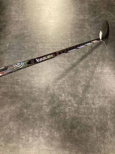 Senior Bauer Proto-R Hockey Stick Right Handed P88 (Used)