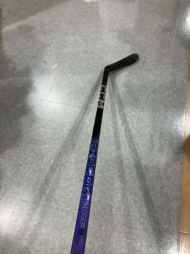 Senior CCM RibCor Trigger 8 Pro Hockey Stick Right Handed P28 (Used)