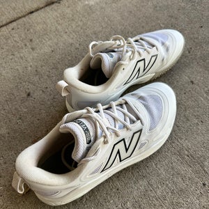 Women's turf shoes
