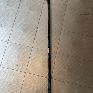 Junior Bauer Nexus E50 Pro Right Handed Hockey Stick P28 (New)