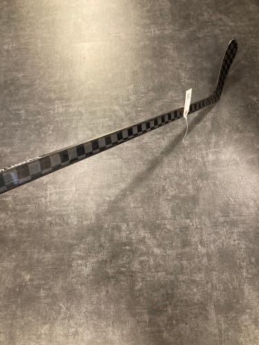 Senior Pro Blackout Hockey Stick Left Hand P92 Pro Stock (Used)