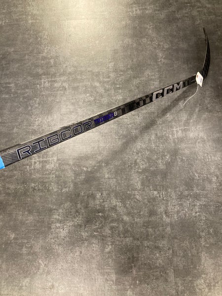 Youth CCM RibCor Trigger 8 Pro Hockey Stick Right Handed P28 (Used)