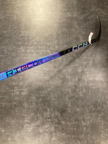 Youth CCM RibCor Trigger 8 Pro Hockey Stick Right Handed P29 (Used)